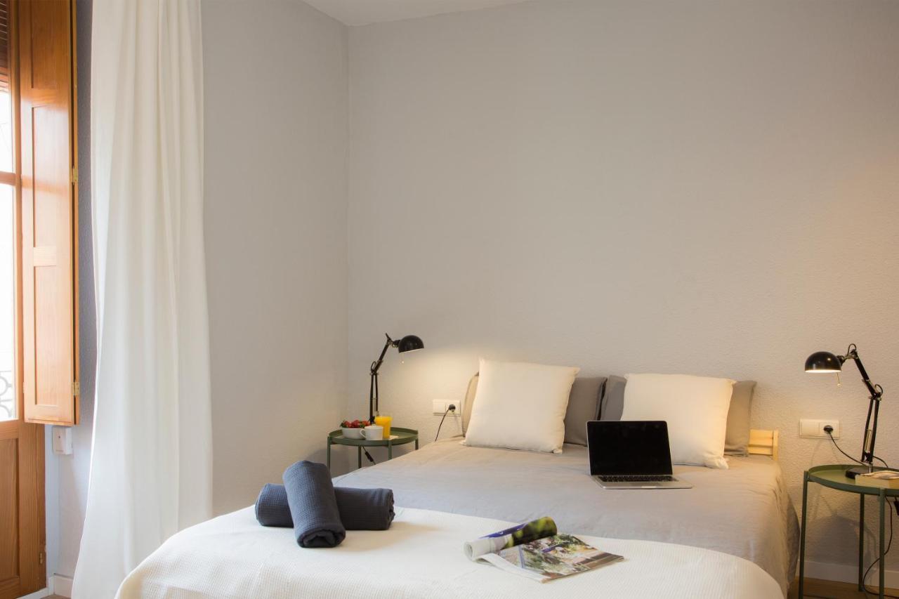 Singularstays Quevedo Ii * Valence